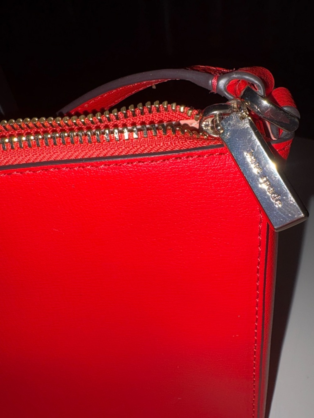 Kate Spade Red Leather Crossbody Spade Tassel Detail - Picture 2 of 6